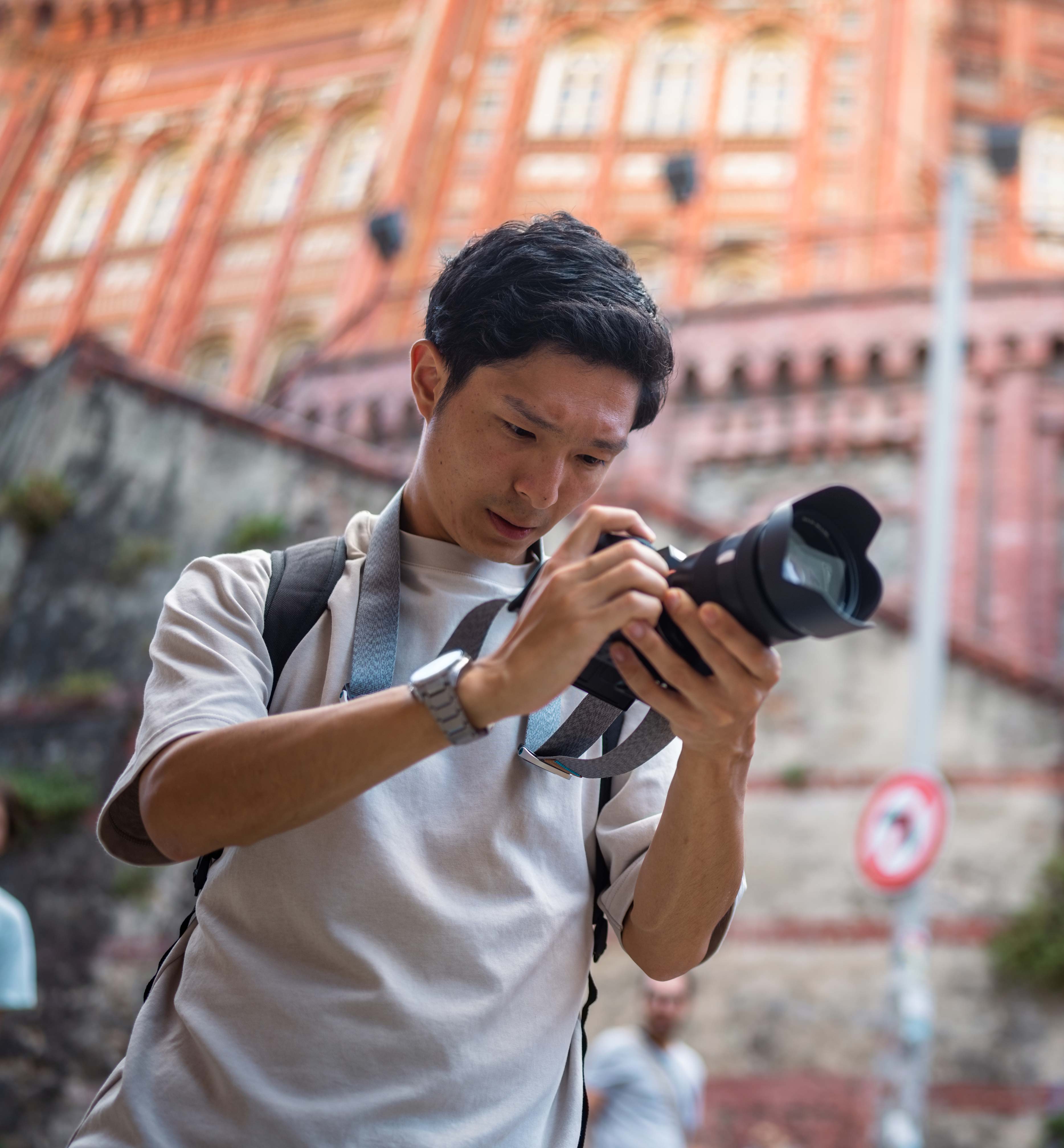 Man holding a camera